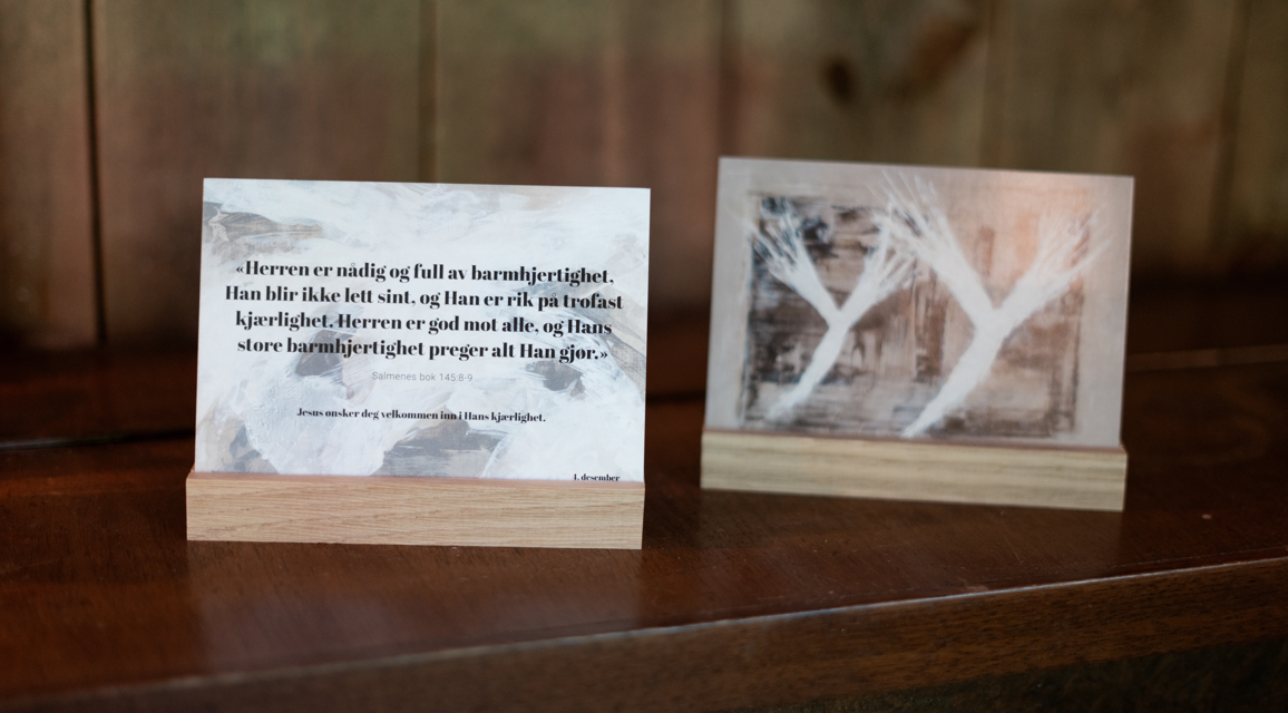 Kortholder i eik (liten)